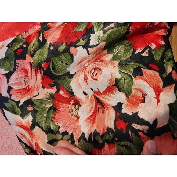 1980-90's Victoria's Secret Floral Satin Robe Kimono - Red & Black OSFA‎ Vintage - Picture 4 of 6